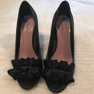 Tahari Black Shoes